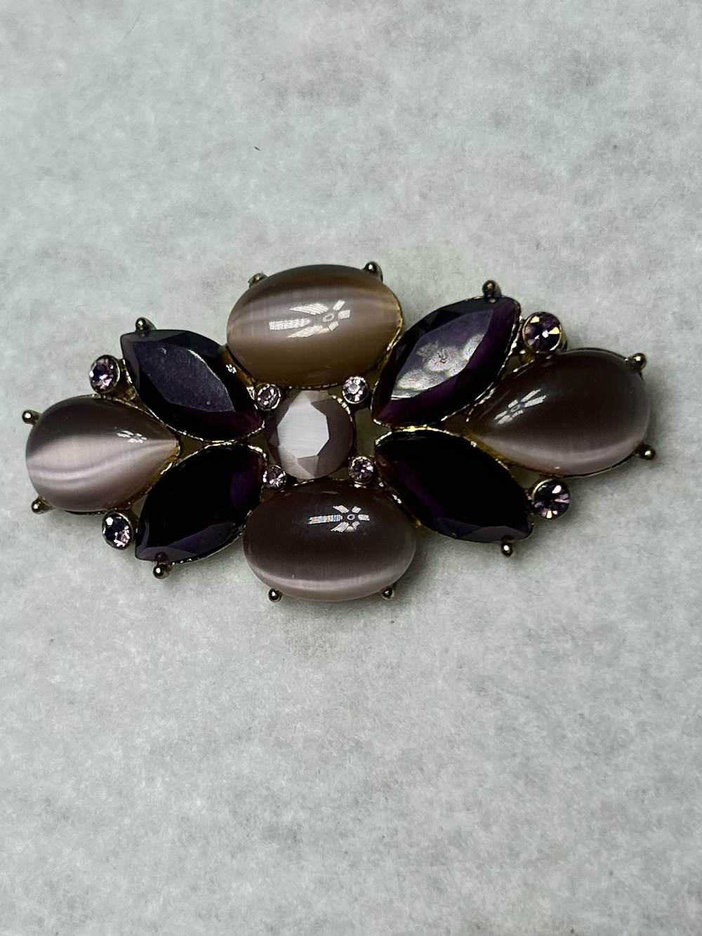 Vintage Monet Purple Brooch pin - Picture 2 of 2